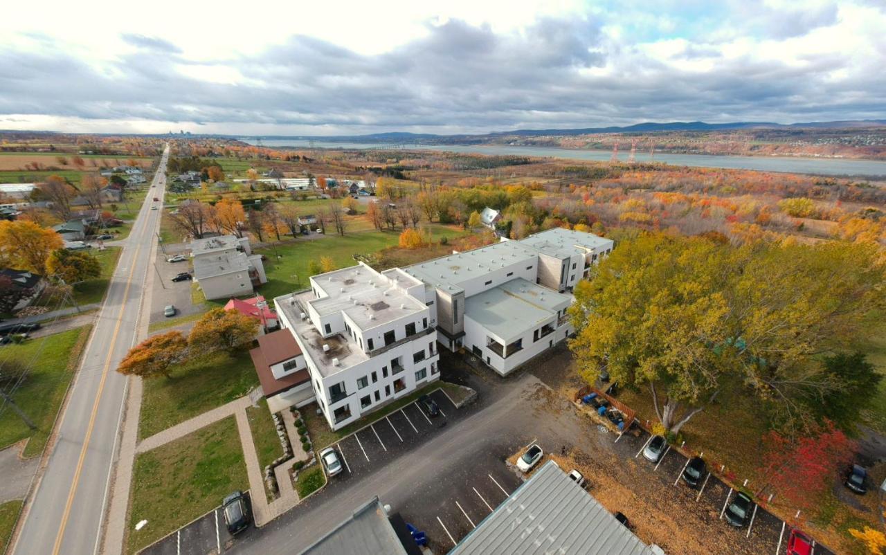 L'Ile-Do - Ile D'Orleans Apartment St-Pierre-de-l'Île-d'Orléans Bagian luar foto